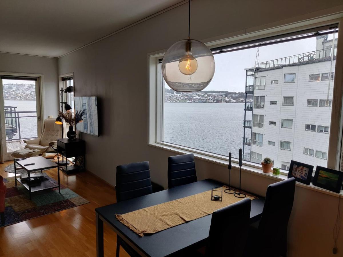 Top Floor Apartment With A Magic View 特罗姆瑟 外观 照片